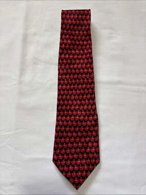 Museum Artifacts Red Apple Silk Tie